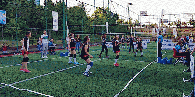 voleybolun-kalbi-ankara-da-atti[1]